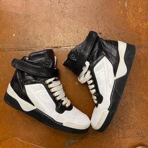 Givenchy Contrast High Top Sneaker
